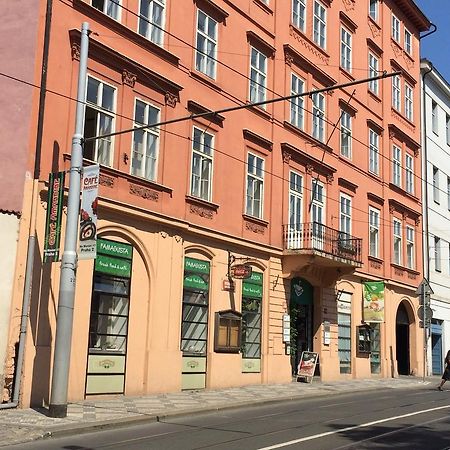 Charles Square Hostel Prag Exteriör bild